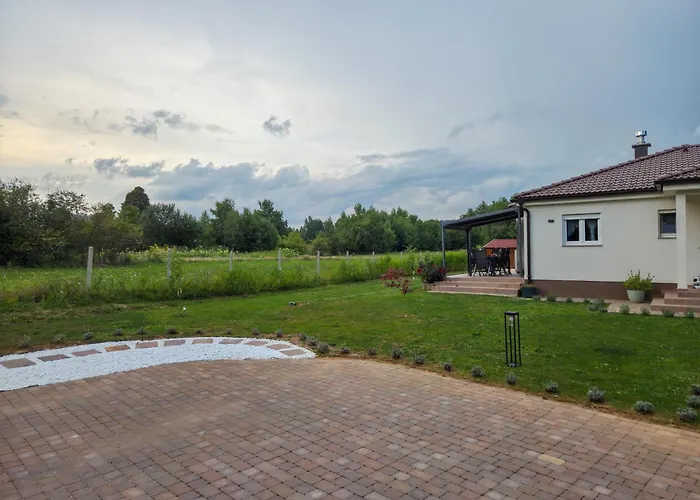 House4seasons 别墅 Lič