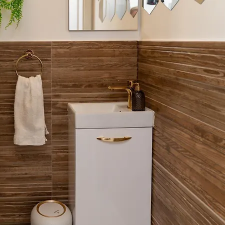 House4seasons Vilă *